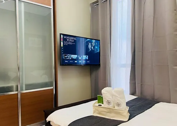 Citispace 1br Condotel At Sunshine100 Plaza #ss05a